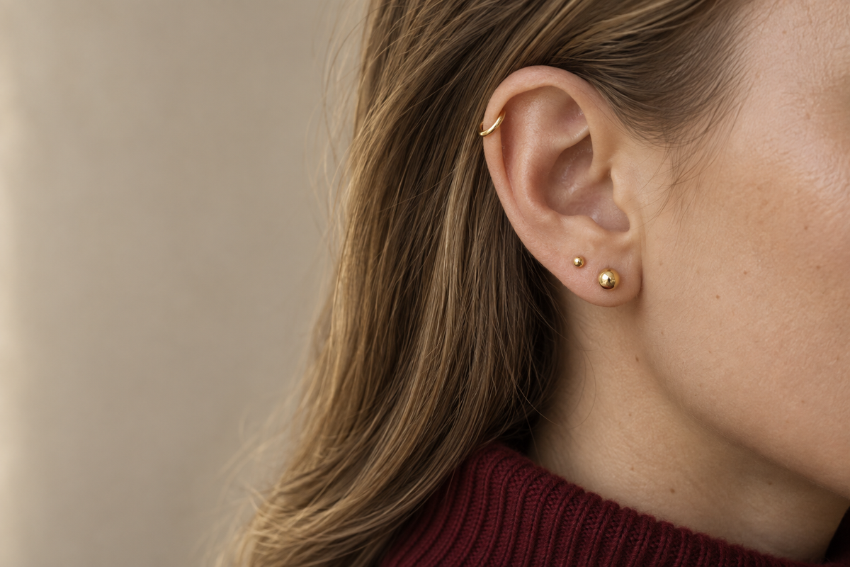 Guide du perçage d'oreilles : emplacements, soins et premiers bijoux