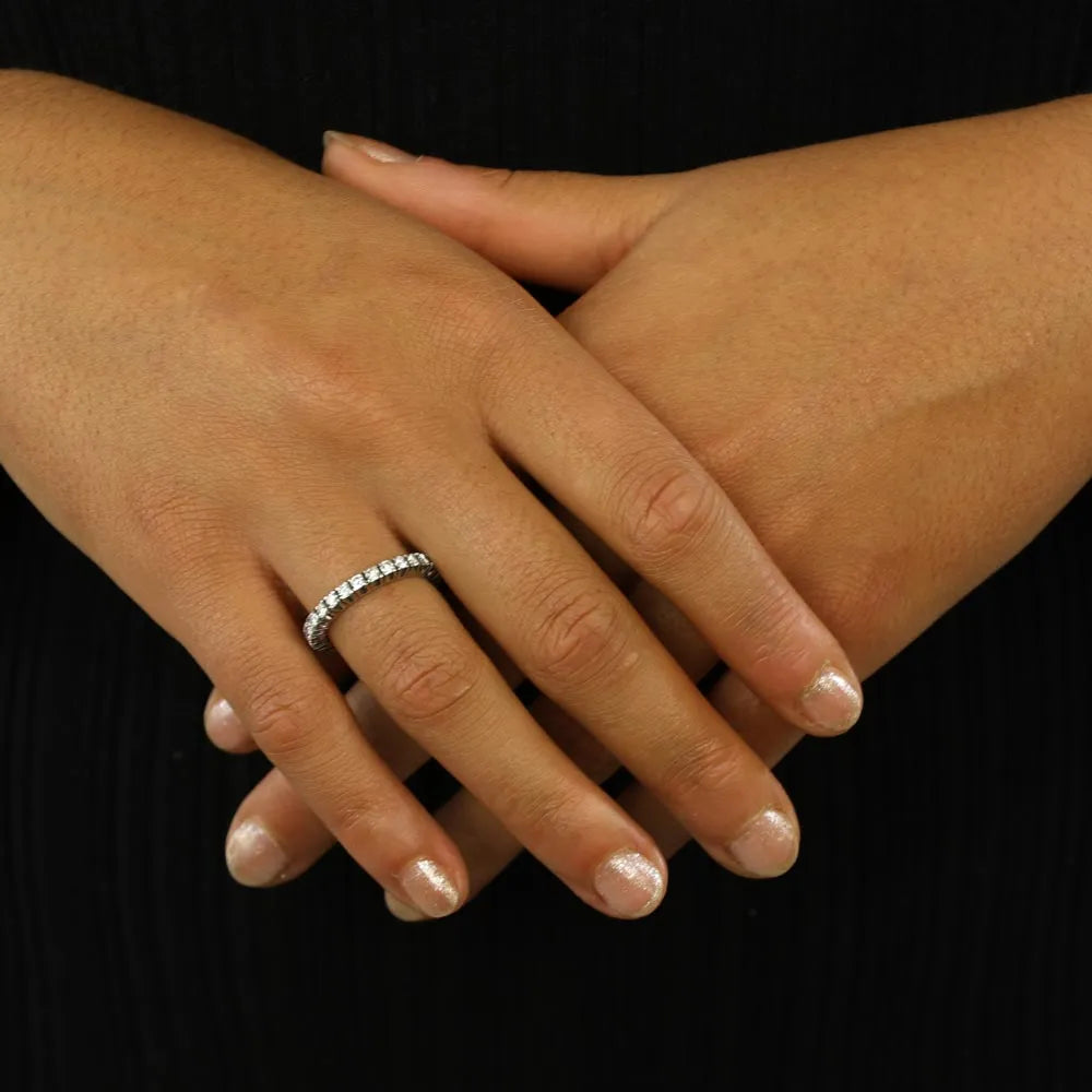 Bague en Or blanc 18k avec Diamants