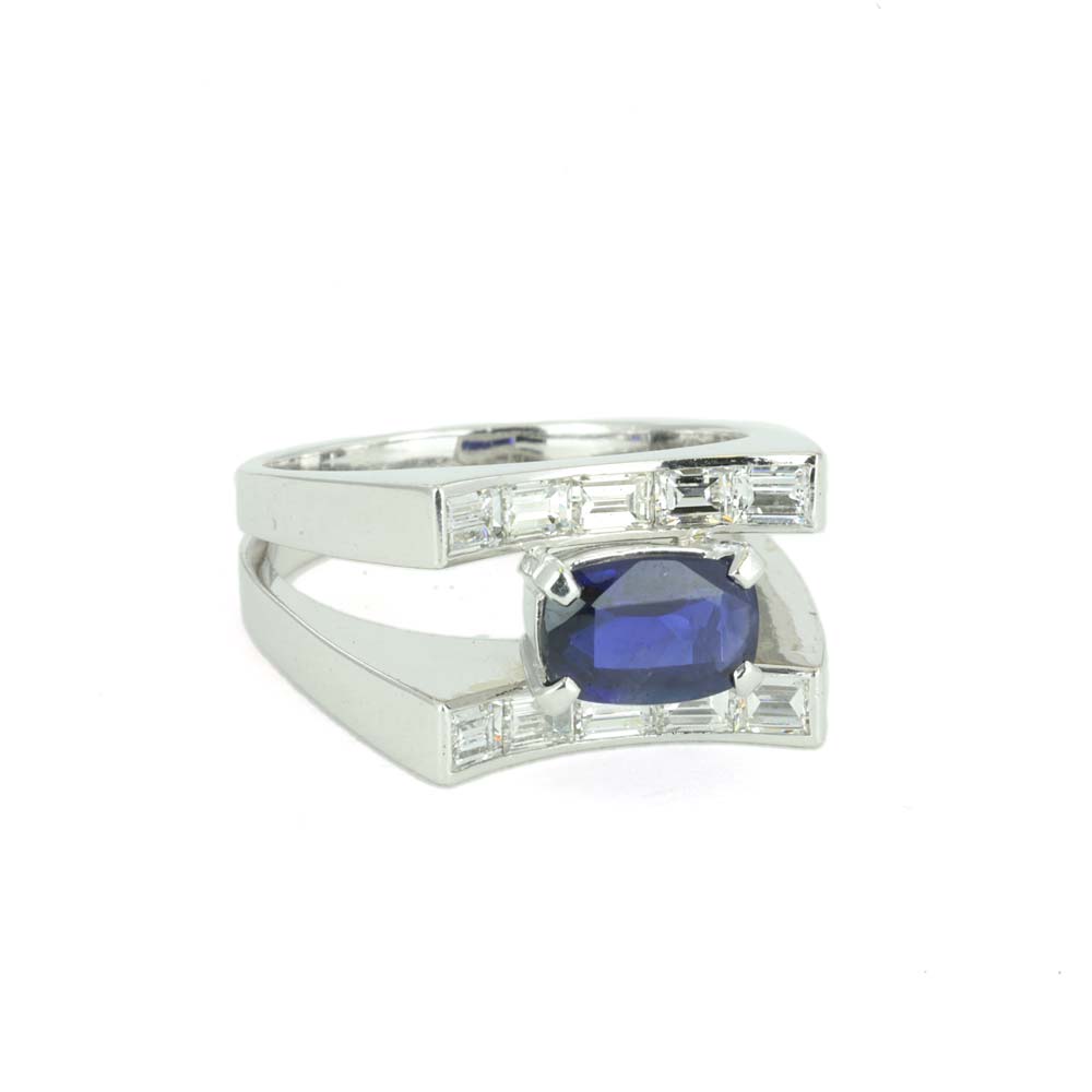 Bague en Or blanc 18k avec Saphir et Diamants