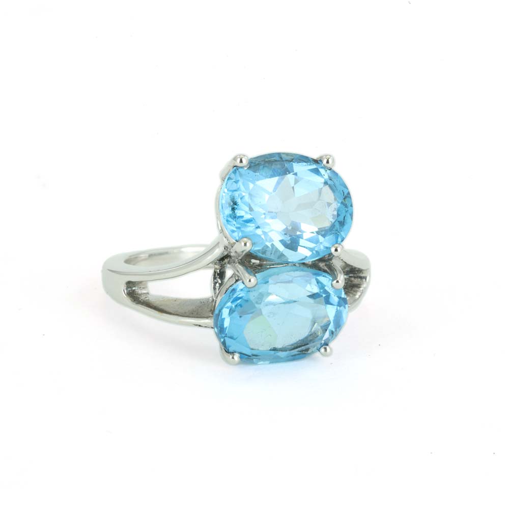 Bague en Or blanc 18k avec Topazes