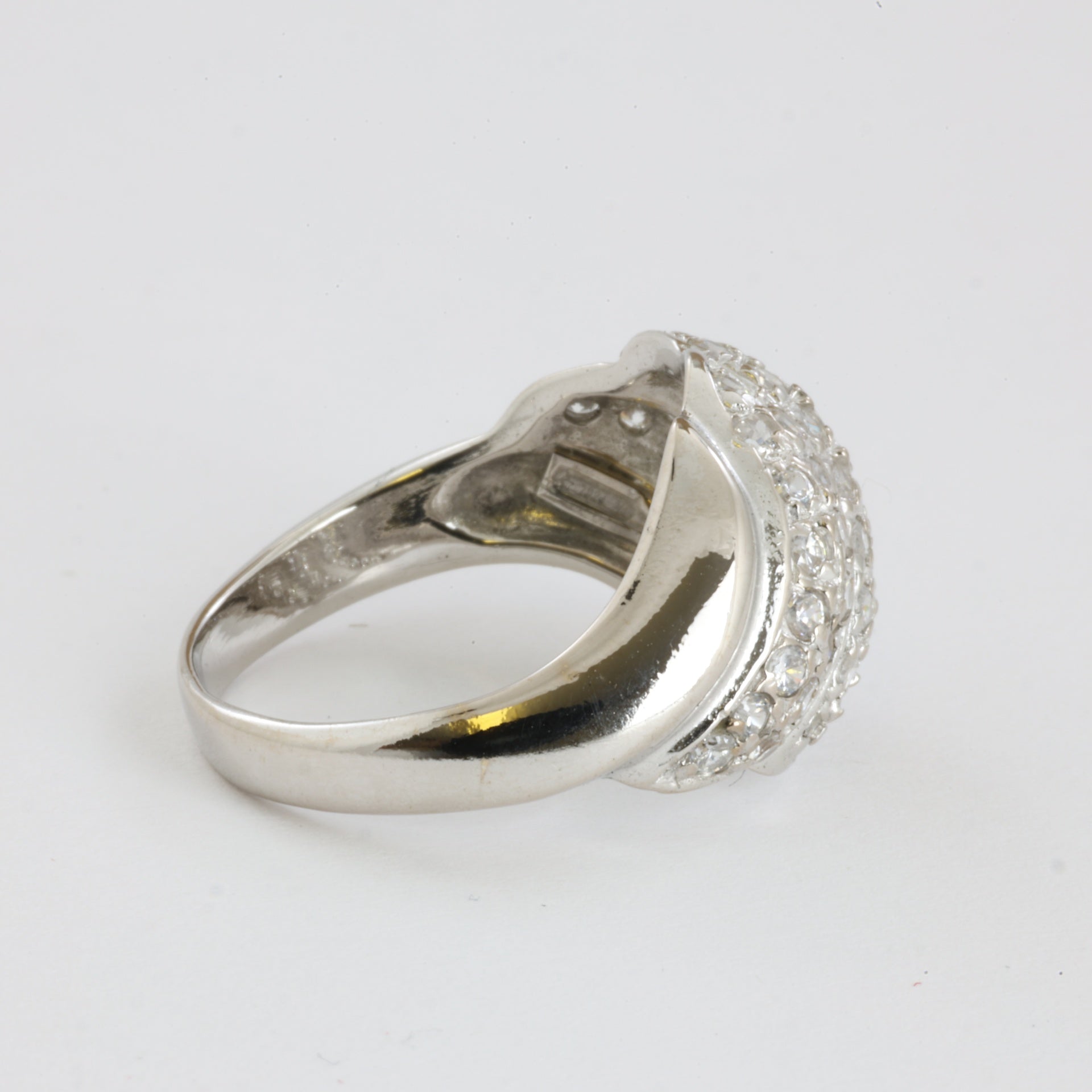 Bague en Or blanc 18k avec Zirconiums