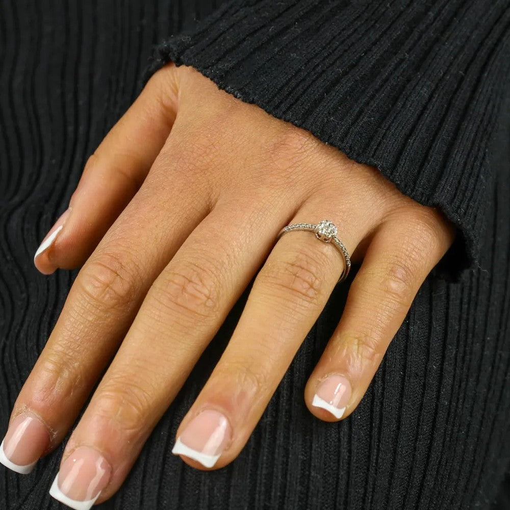 Bague en Or blanc 18k avec Zirconiums