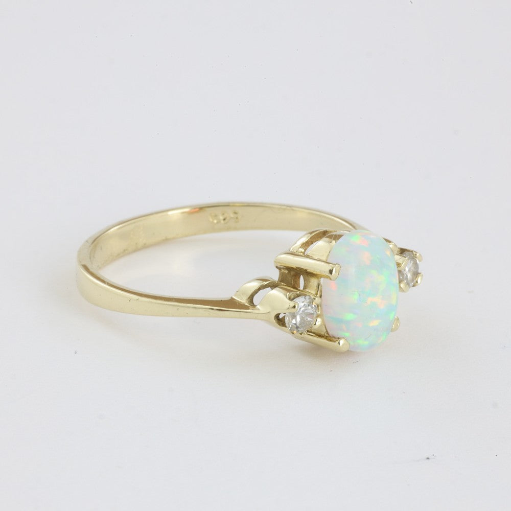 Bague en Or jaune 14k avec Opale synthétique