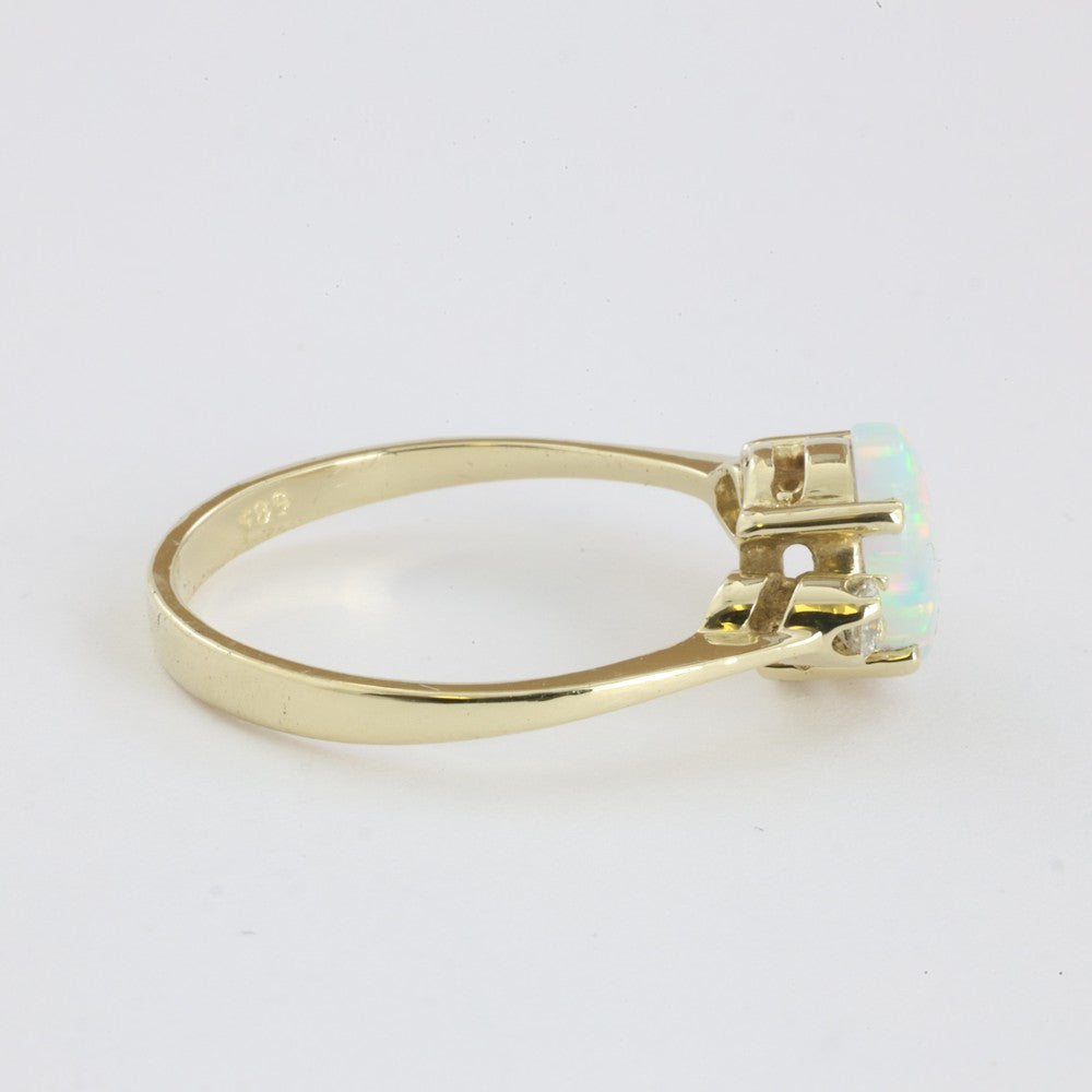 Bague en Or jaune 14k avec Opale synthétique