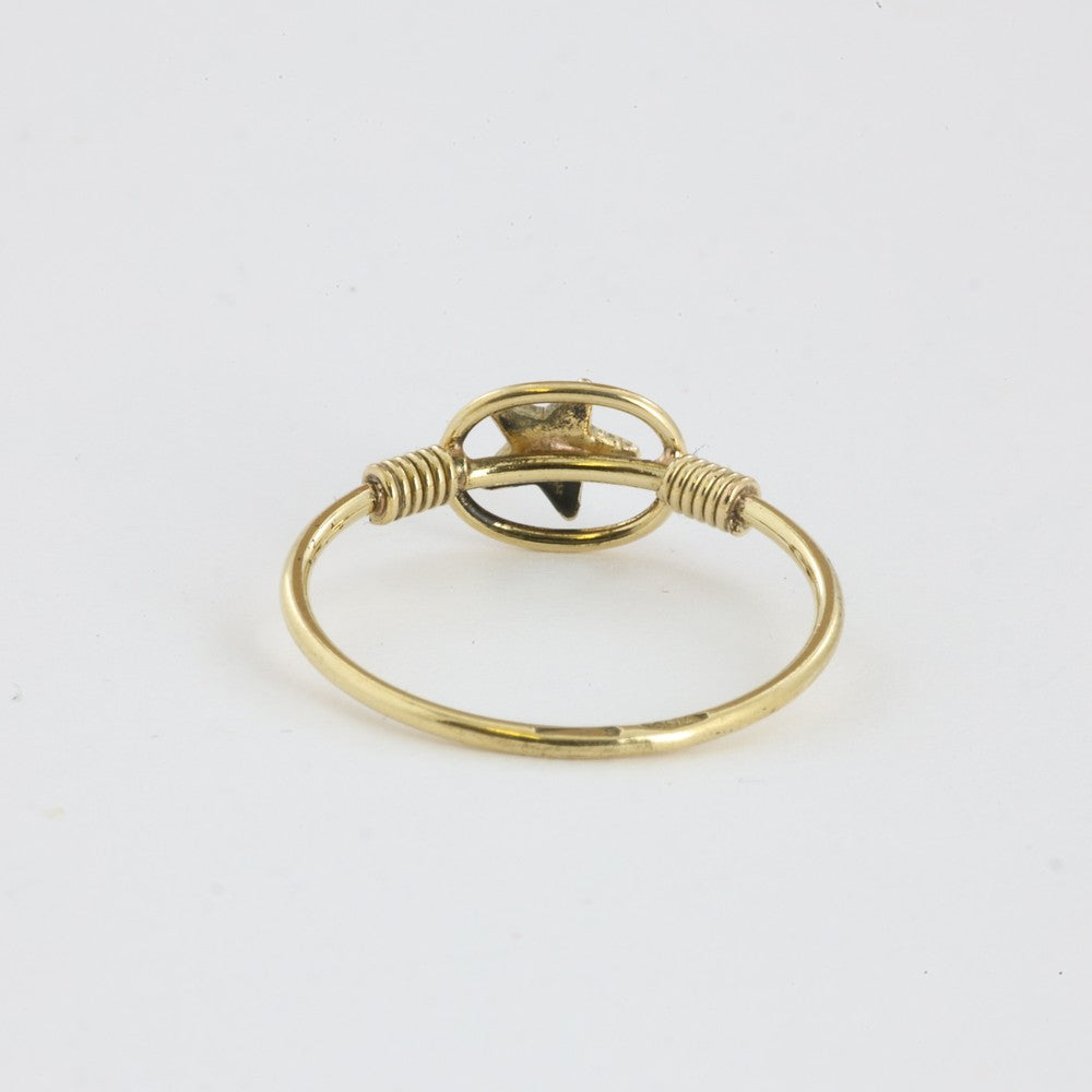 Bague en Or jaune 18k - Style "Etoile en fil d'or"