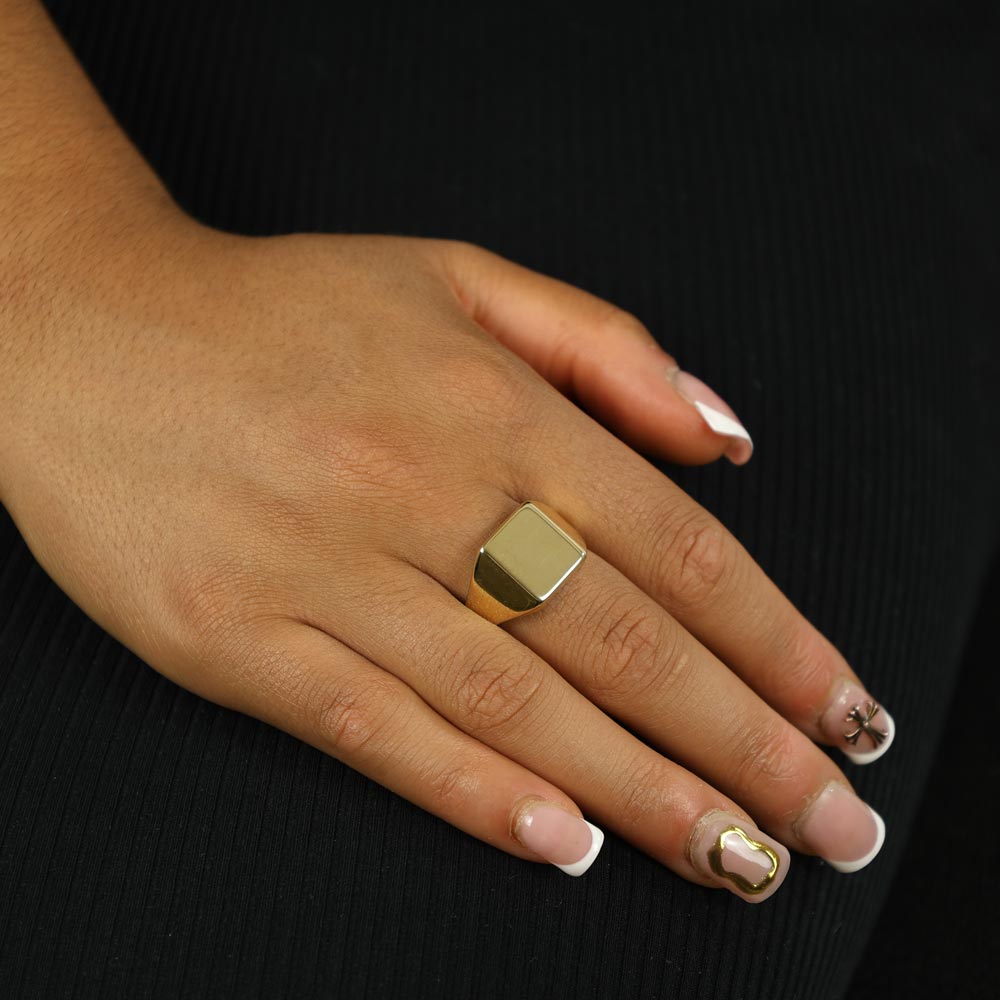 Bague en Or jaune 18k - Type "Chevalière"