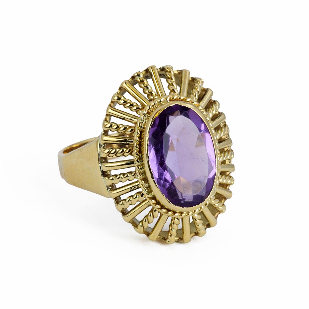Bague en Or jaune 18k avec Amethyste