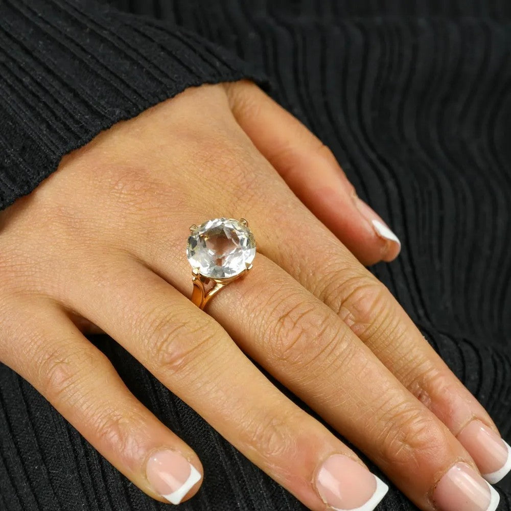 Bague en Or jaune 18k avec Cristal de roche (Quartz)