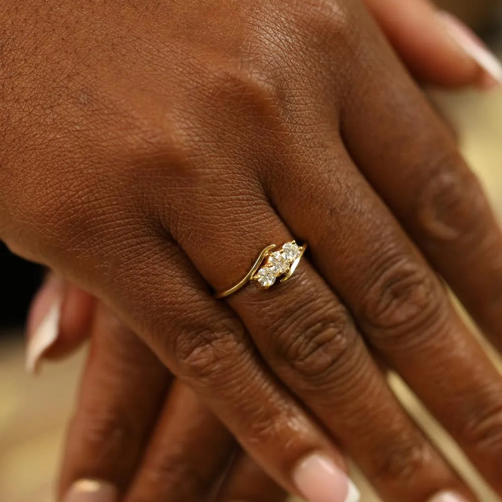 18k Yellow Gold Diamond Ring