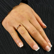 Bague en Or jaune 18k avec Grenat et Zirconiums