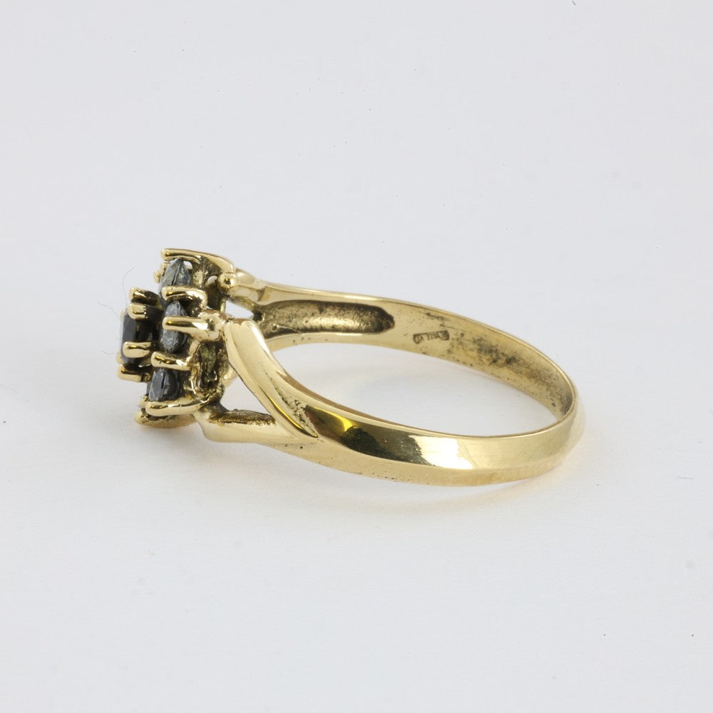 Bague en Or jaune 18k avec Saphir et Zirconiums