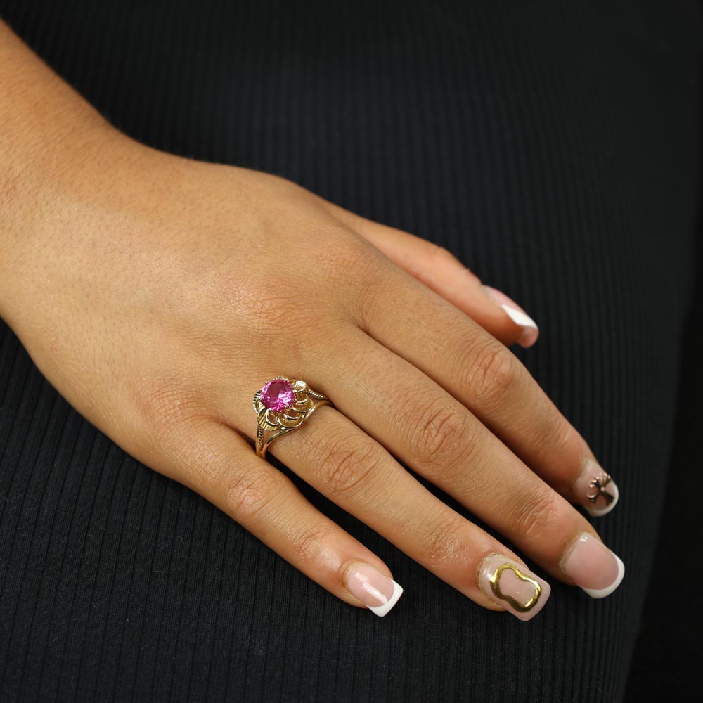 Bague en Or jaune 18k avec Saphir synthétique