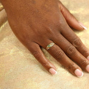 Bague en or jaune 18k avec Emeraude