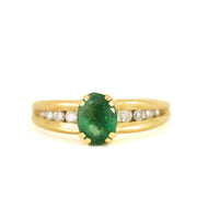 Bague en or jaune 18k avec Emeraude