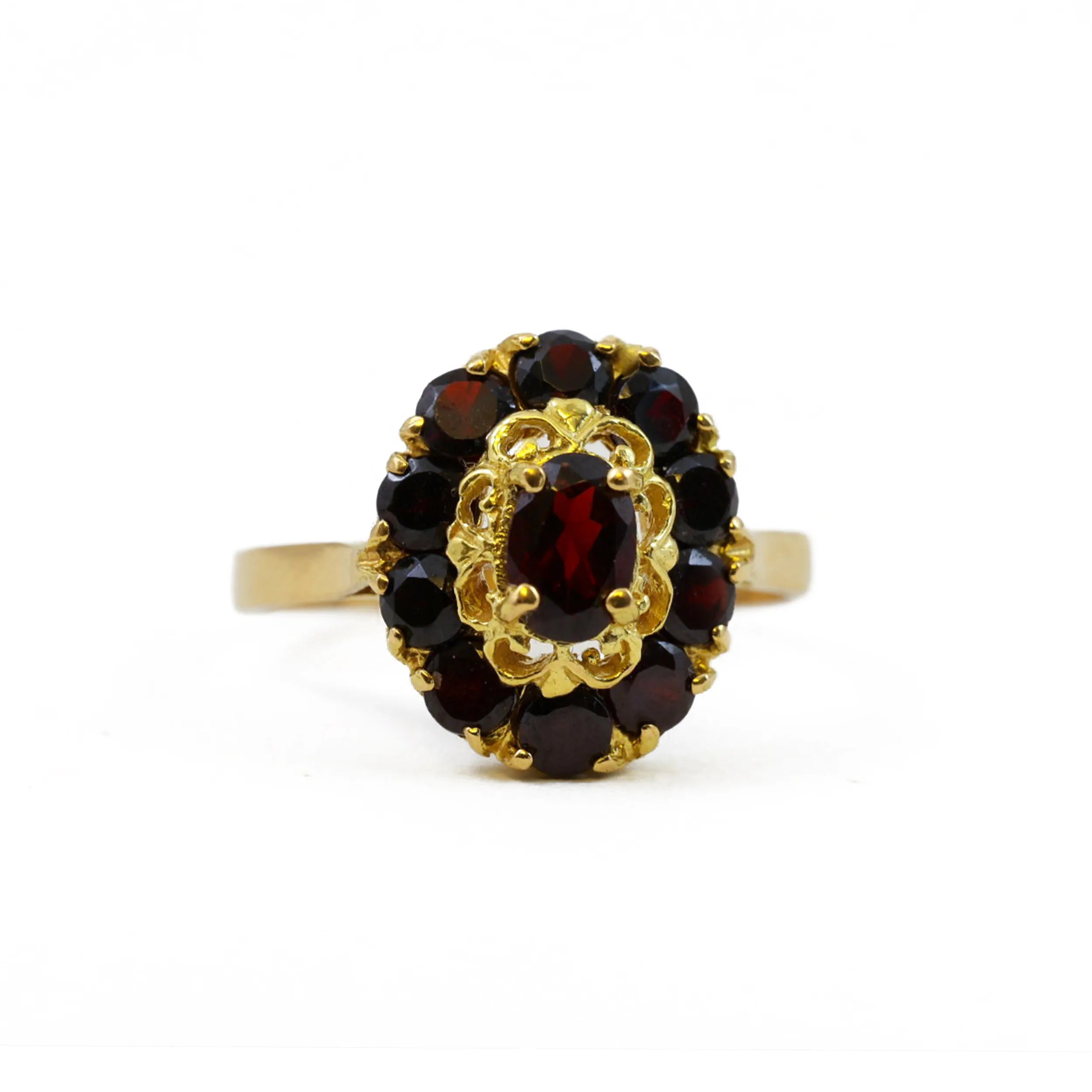 Bague en or jaune 18k avec Grenats