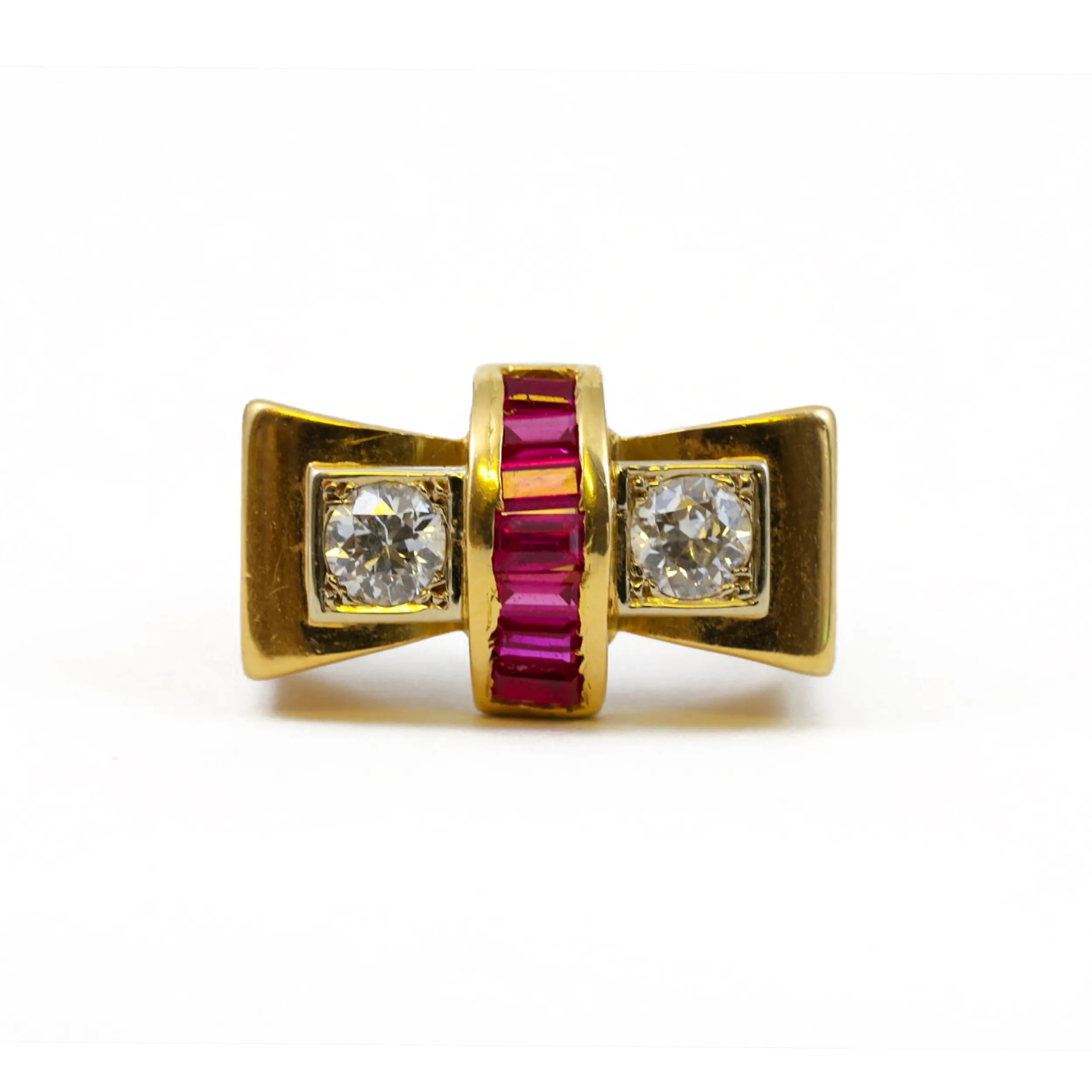 Bague en or jaune 18k avec Rubis et Diamants