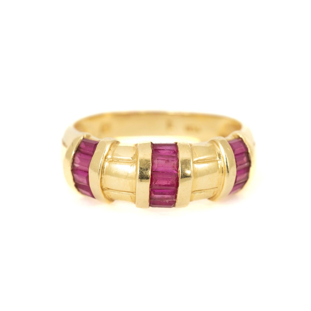 Bague en or jaune 18k avec Rubis synthétique