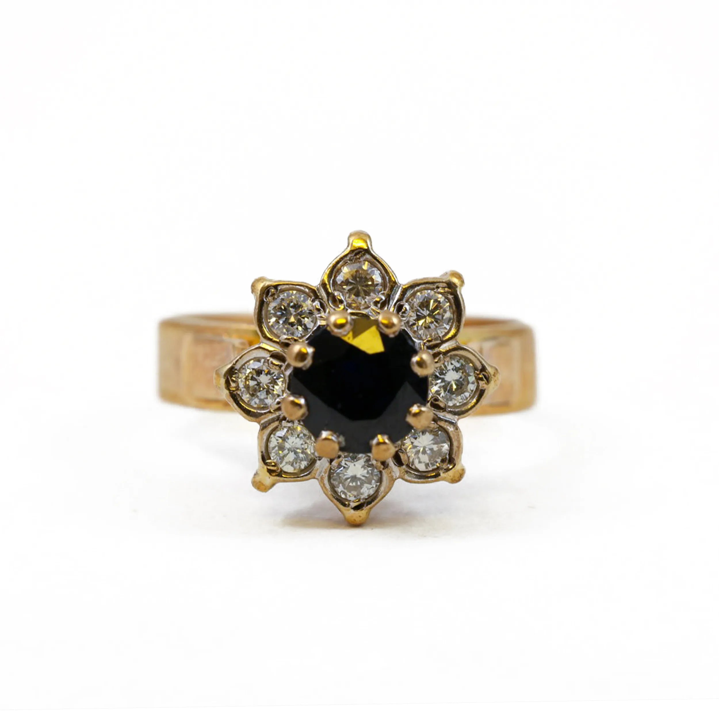 Bague en or jaune 9k avec Saphir et Diamants