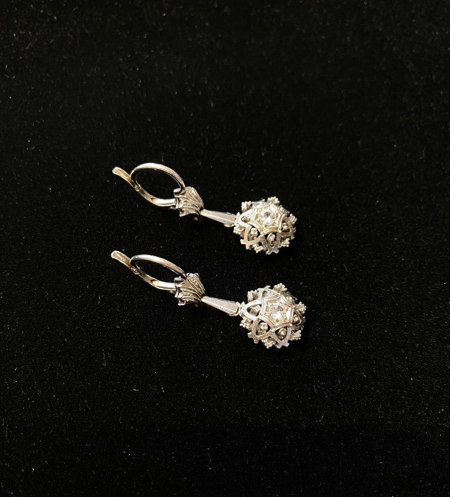 Boucles d'oreilles en Or blanc 18k avec Zirconiums
