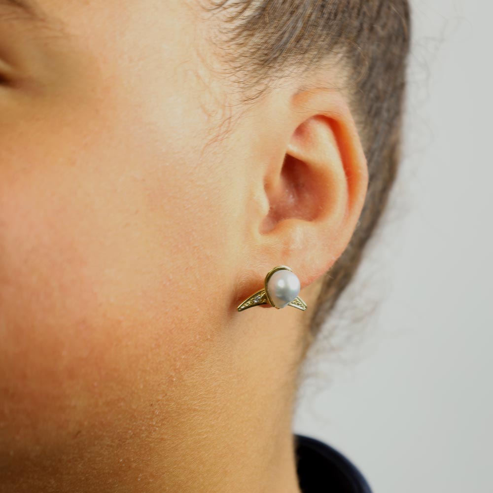 Boucles d'oreilles en Or jaune 18k avec Perles et Diamants
