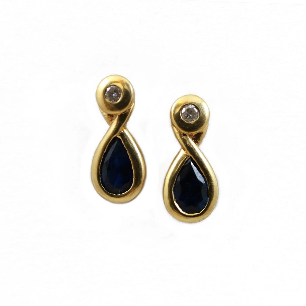 Boucles d'oreilles en Or jaune 18k avec Saphirs