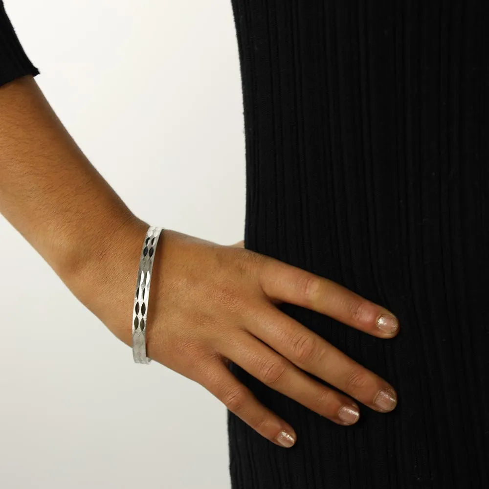 Silver Bracelet - "Slave" Style (71 mm diam)
