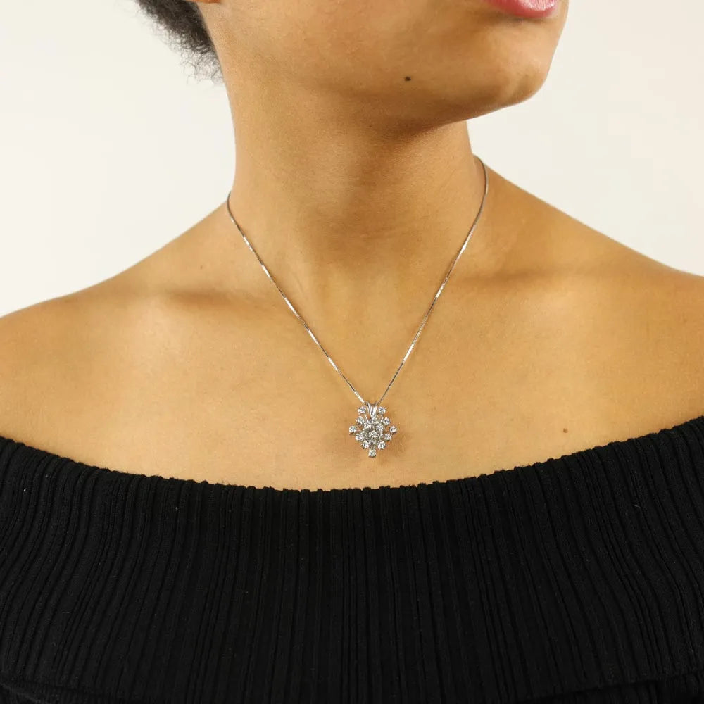 18k White Gold Necklace with Diamonds