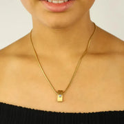 Collier en Or jaune 18k avec Diamant