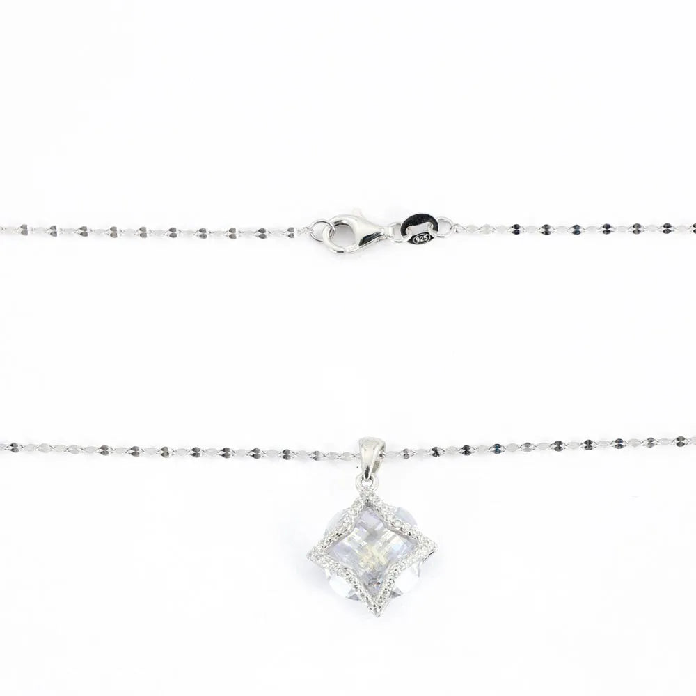 Collier neuf en Argent avec fleur taillée