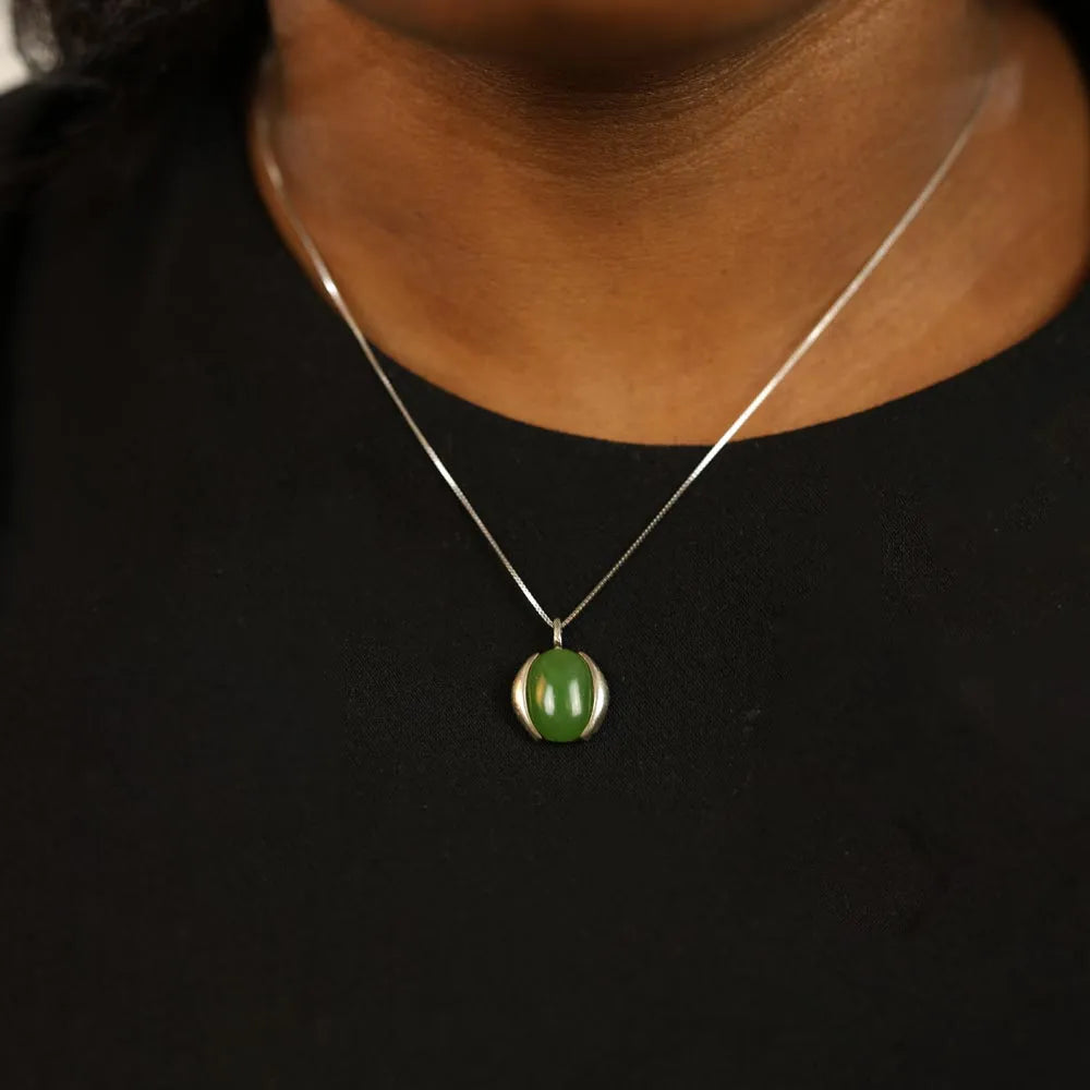 Silver Pendant with Chrysoprase