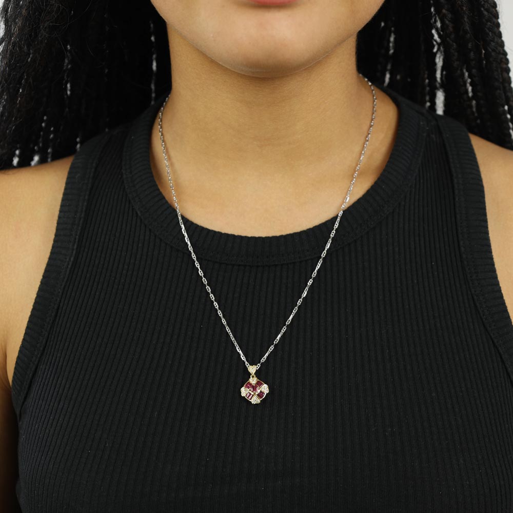 18k Yellow Gold Pendant with Diamonds and Rubies