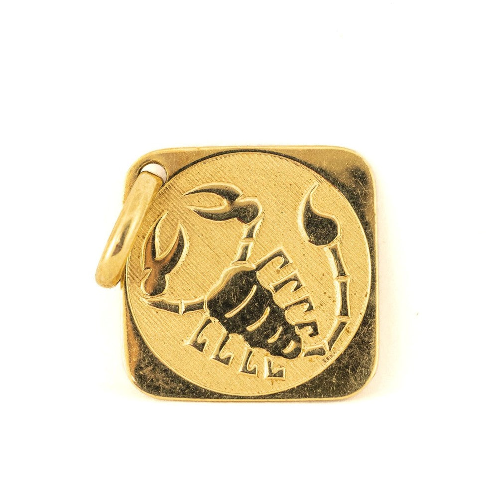 Pendentif en or jaune 18k - Motif "Signe du zodiaque Scorpion"