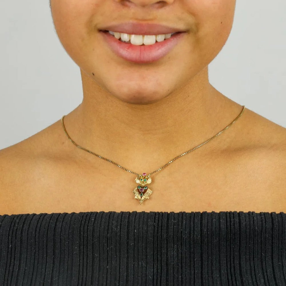 Pendentif en or jaune 18k avec Emeraudes et Spinelles