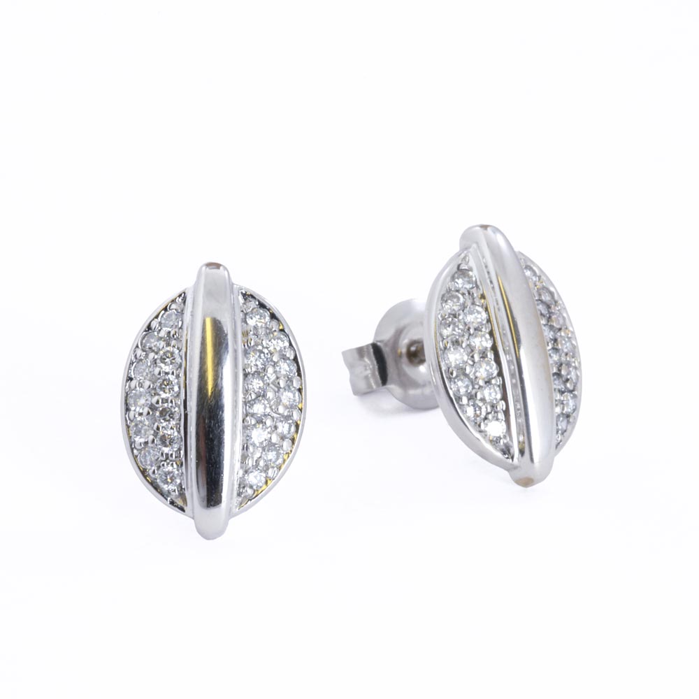 Puces d'oreilles en Or blanc 18k avec Diamants