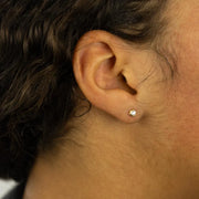 Puces d'oreilles en Or jaune 18k avec Zirconiums