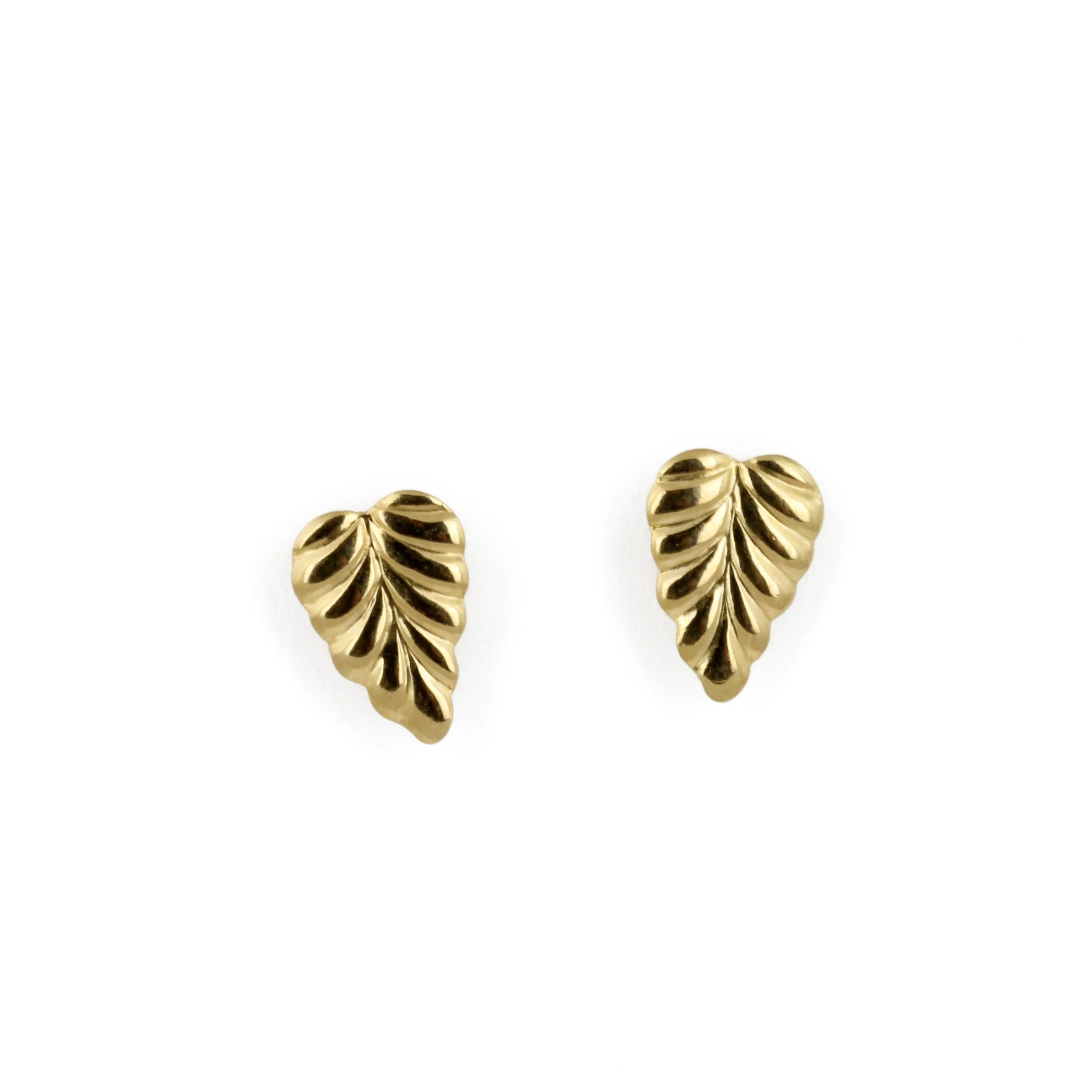 Puces d'oreilles en or jaune 18k - Motif "Feuilles"