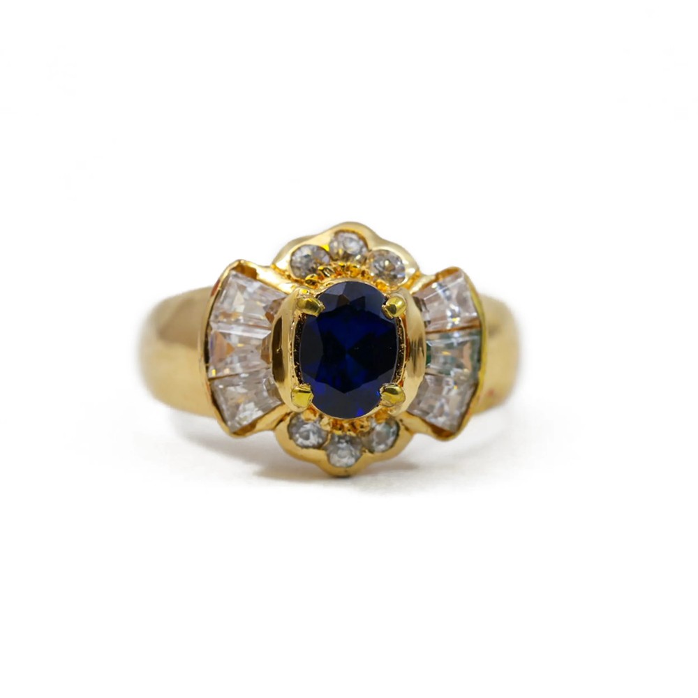 Bague en Or avec saphir