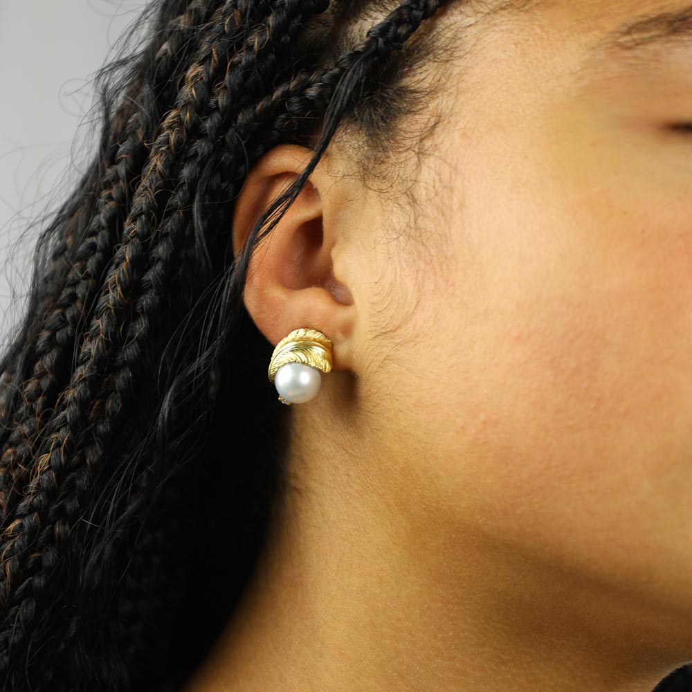 Boucles d'oreilles en Or jaune 18k et Perles