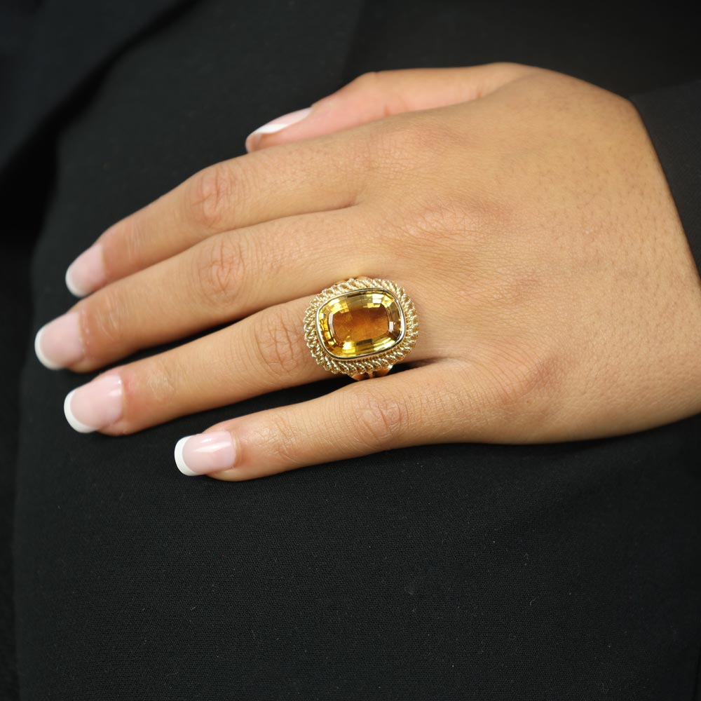 Bague en Or jaune 18k avec Citrine