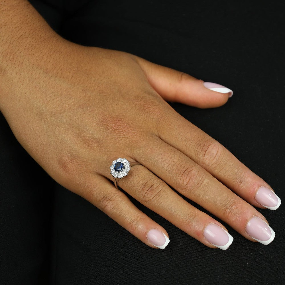 Bague en Or blanc 18k avec Saphir et Diamants - Style "Marguerite"