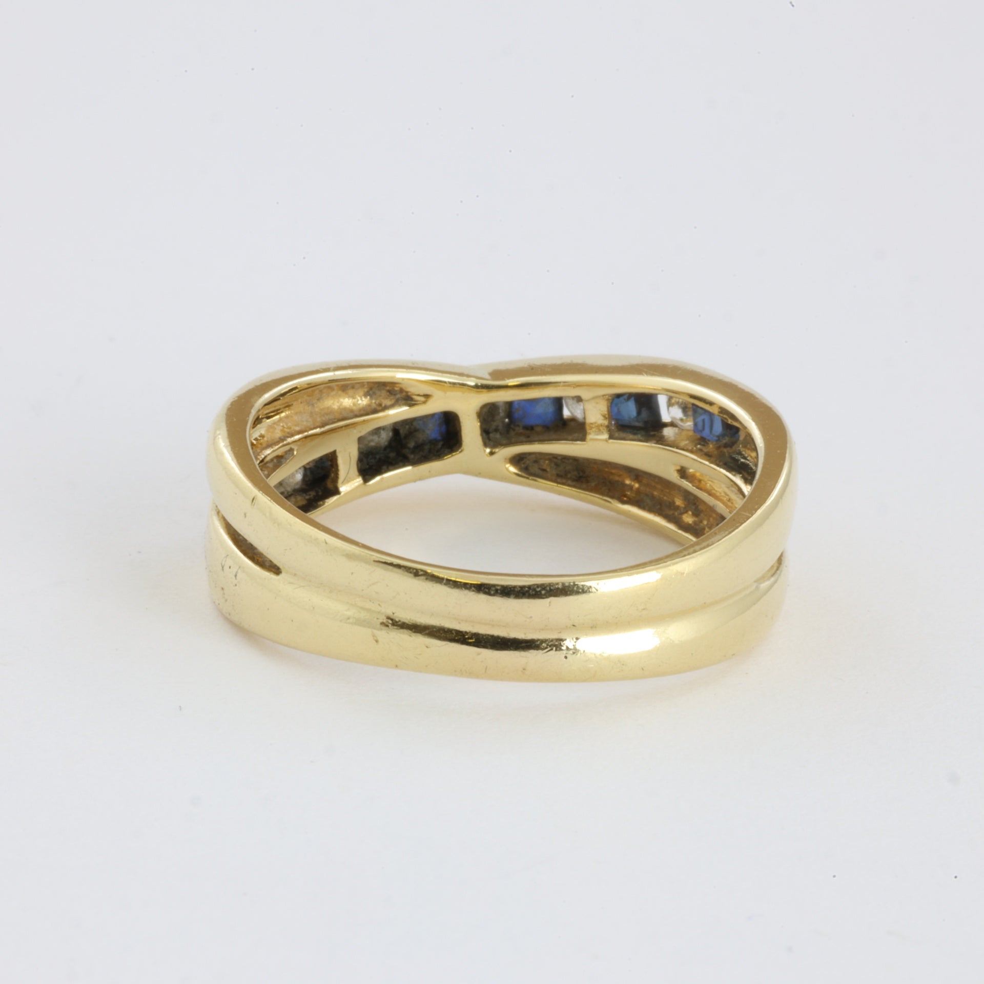 Bague en Or jaune 18k avec Saphirs et Diamants