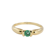 Anello in oro giallo 18k con smeraldo