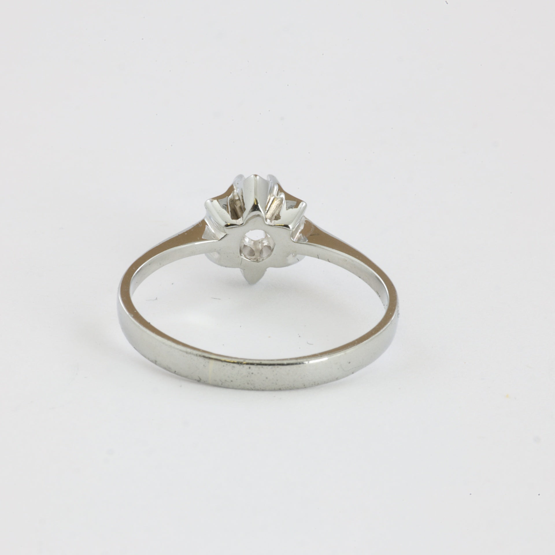 Bague en Or blanc 18k avec Diamant - Style "Solitaire"
