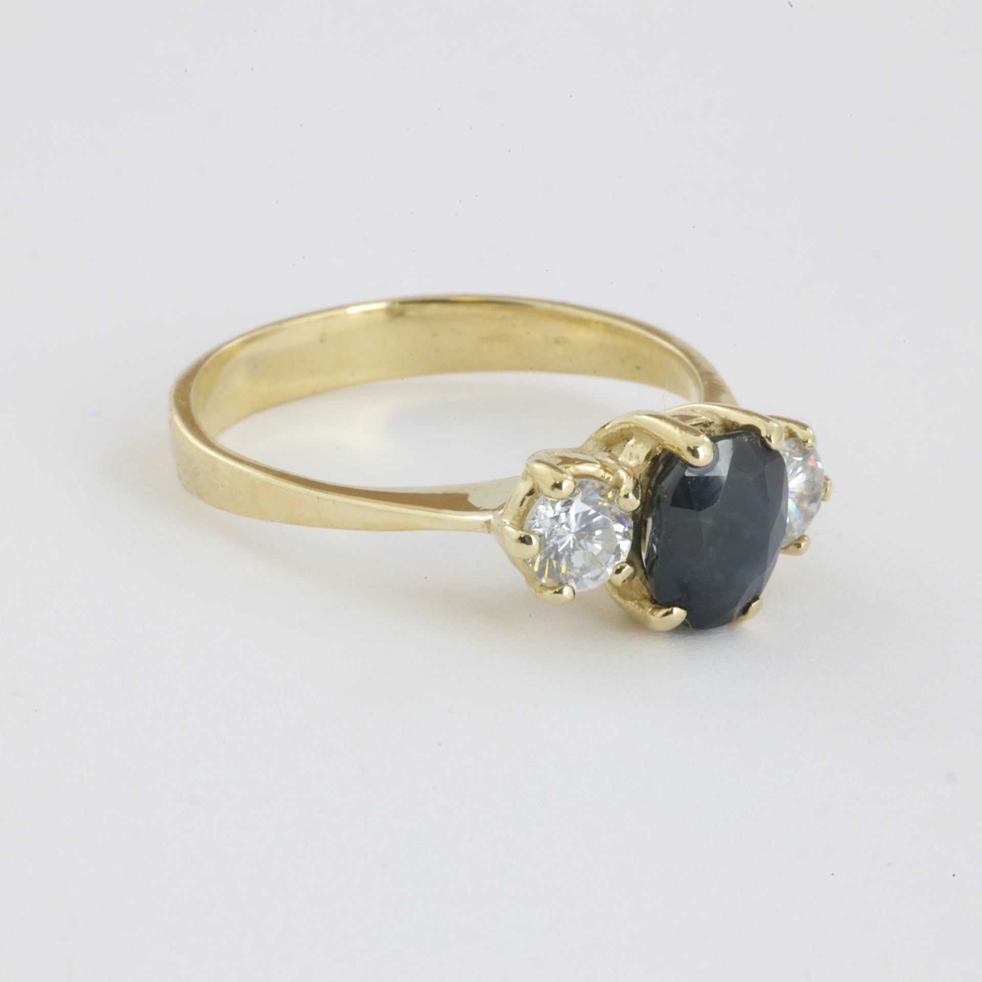 Bague en Or jaune 14k avec Saphir