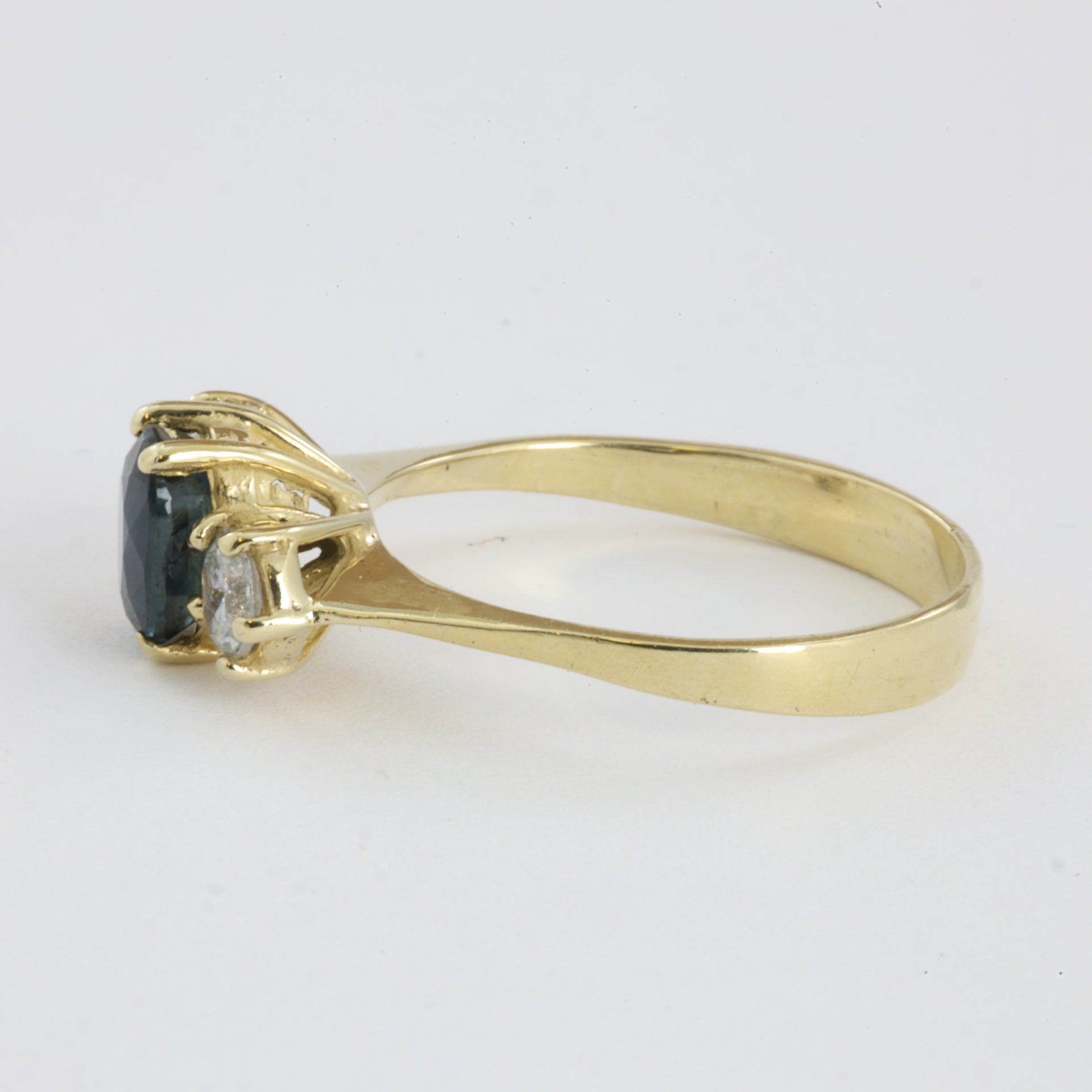 Bague en Or jaune 14k avec Saphir