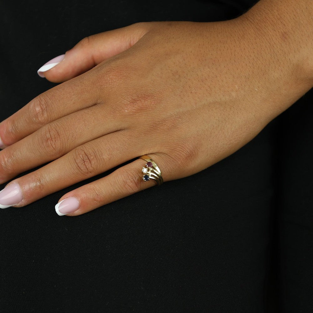 Bague en Or jaune 18k avec Rubis, Diamant et Saphir