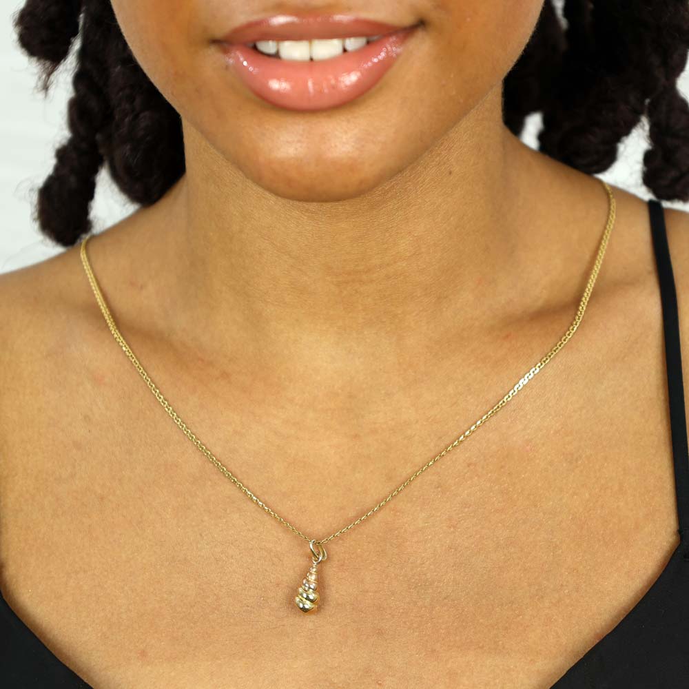 Pendentif deux Ors 18k- Motif "Coquillage"