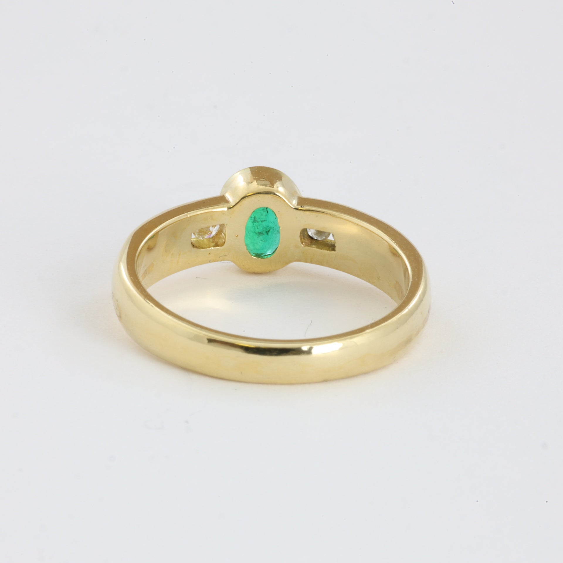 Bague en Or jaune 18k avec Émeraude